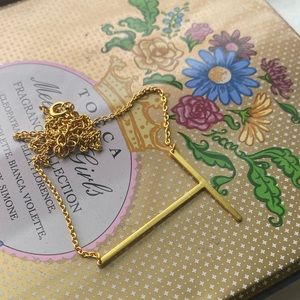 Gold T Short Necklace